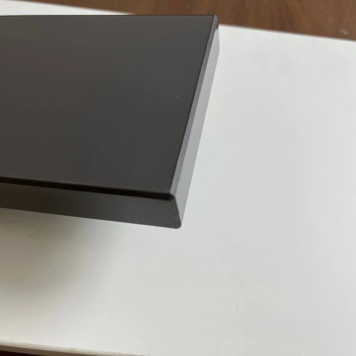 Tấm acrylic liền mạch trên tất cả sáu mặt